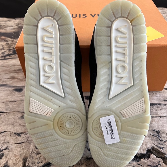 Size 8- Louis Vuitton LV Trainer Black - 1A8PUA - Picture 7 of 9